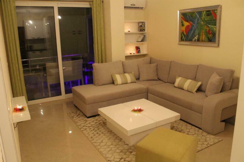 Апартаменти Mali I Robit Beachfront Голем