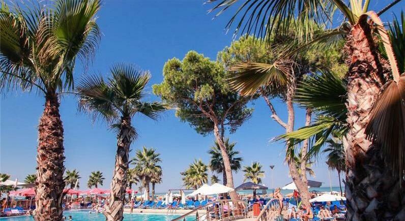 Mali I Robit Beachfront * Голем