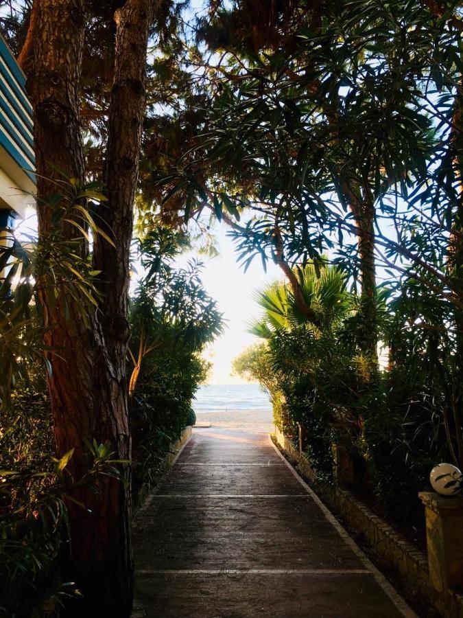 Mali I Robit Beachfront * Голем