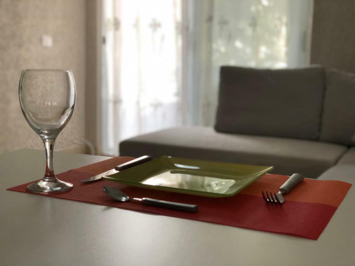Apartment Mali I Robit Beachfront